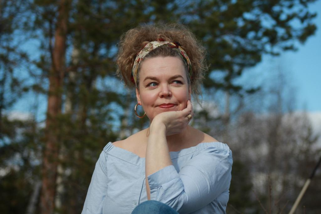 Taiteilija Mari Jalava