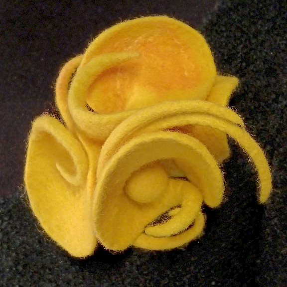 Laine Laine rintakoru 22 